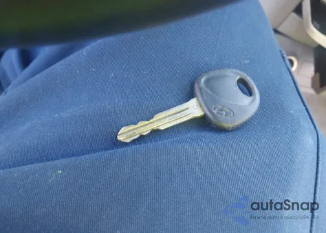 2007 Hyundai Elantra Gls/Limited/Se from USA, damaged, VIN KMHDU46D17U092192